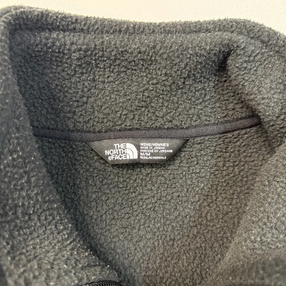 The North Face Men M Black Fleece Vest Full Zip Logo Embroidered Outdoor Casual‎